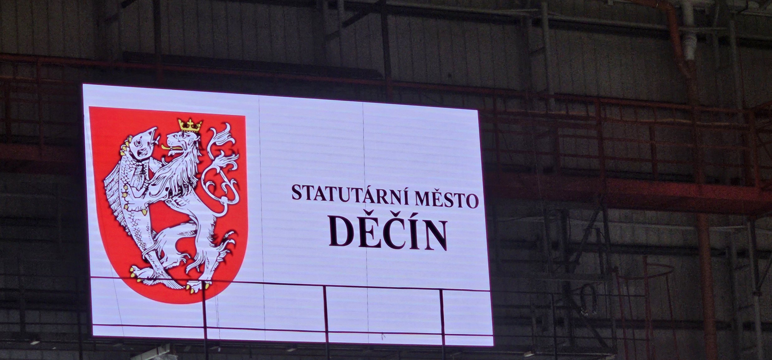 LED obrazovka zimní stadion Děčín